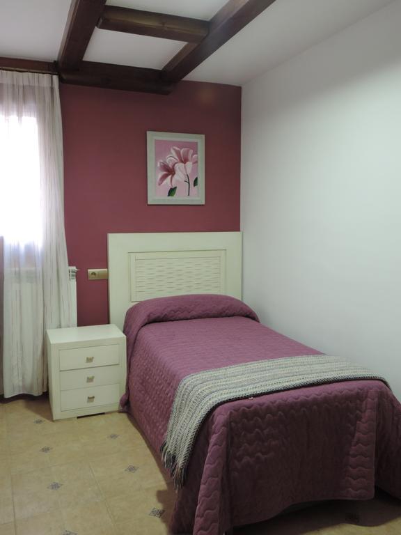 Apartamentos Turisticos El Refugio Mora de Rubielos Room photo