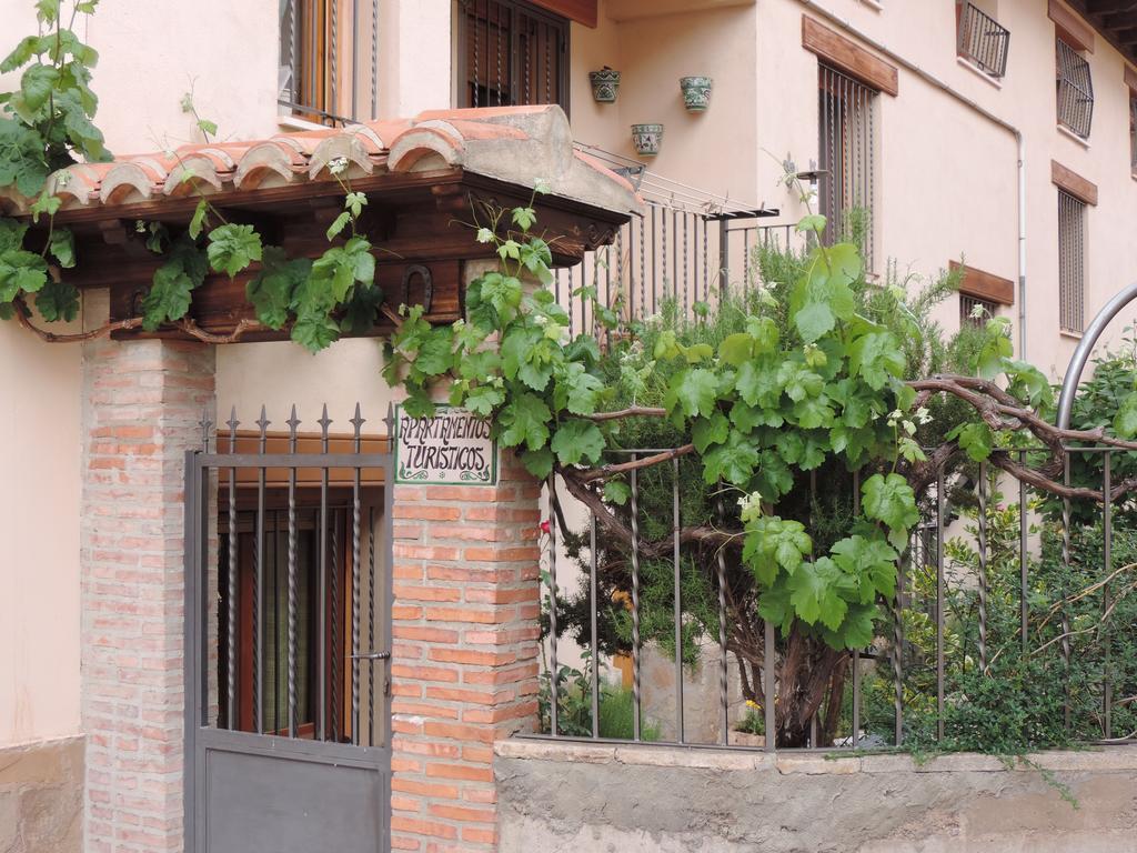 Apartamentos Turisticos El Refugio Mora de Rubielos Exterior photo